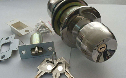 龙口24小时上门开锁公司